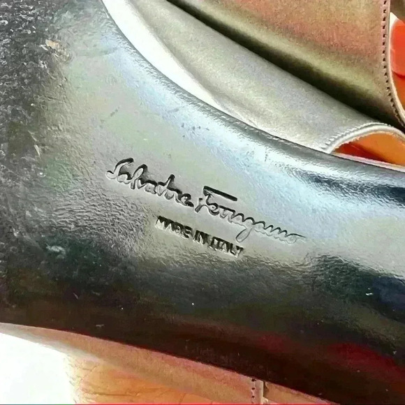 SALVATORE FERRAGAMO GREY LEATHER SLINGBACK KITTY HEEL OPEN TOE SANDALS 6.5 - Picture 7 of 16